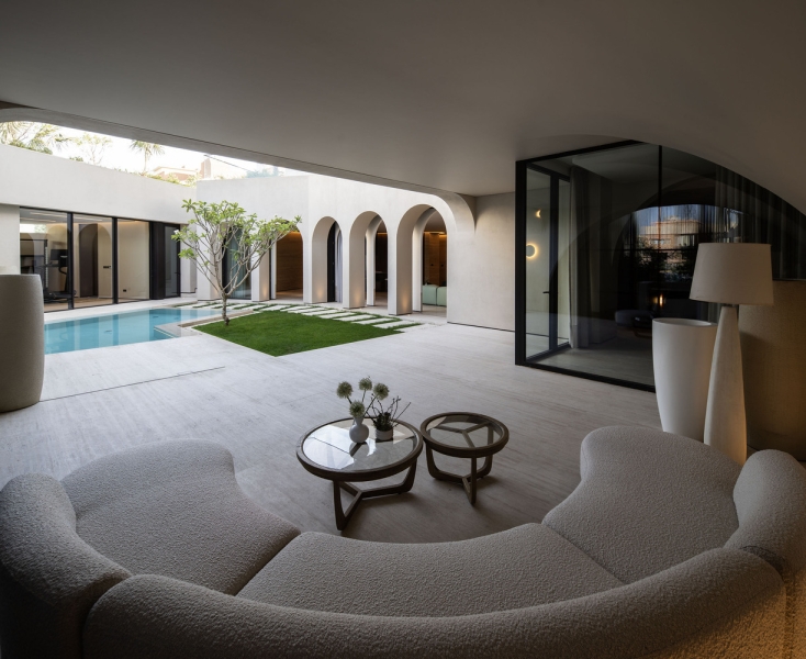 Дом-ракушка с бассейном в городе Абдулла аль-Салем, Кувейт