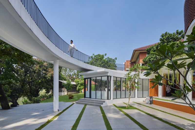 Расширение университетского городка в Кечаматан Беджи, Индонезия