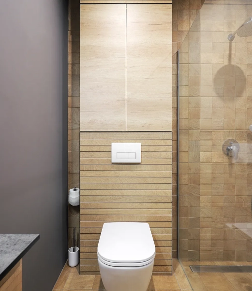 Чем и как закрыть трубы в туалете своими руками