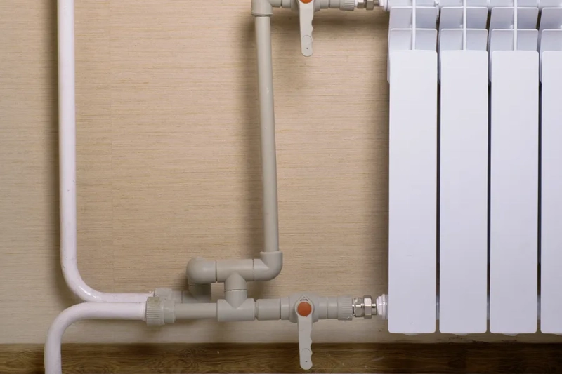 Как соединить полипропиленовую трубу с металлической